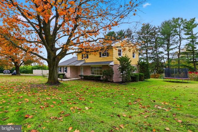 2320 FRUITVILLE PIKE, Lancaster, PA 17601