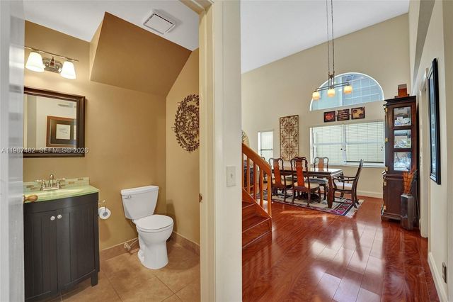 2932 Oak Park Cir, Davie, FL 33328