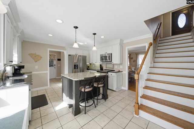 512 Hallsborough Drive, West Columbia, SC 29170