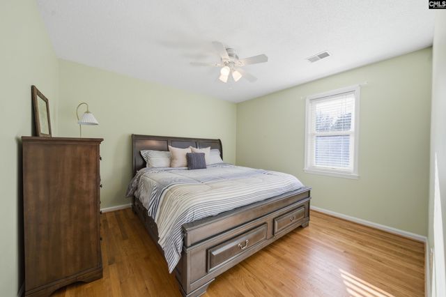 512 Hallsborough Drive, West Columbia, SC 29170