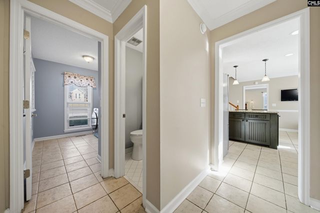 512 Hallsborough Drive, West Columbia, SC 29170