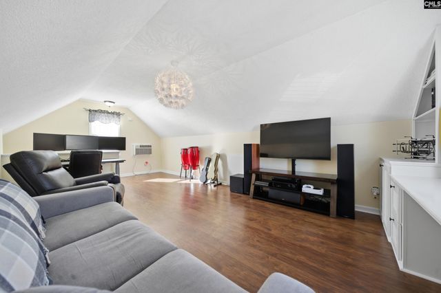 512 Hallsborough Drive, West Columbia, SC 29170