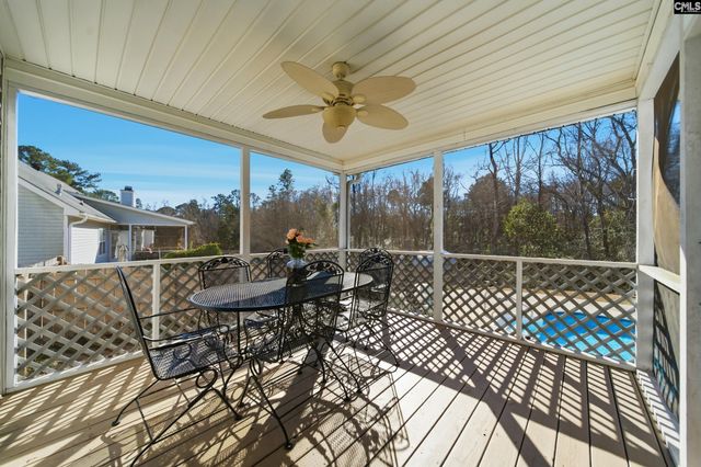 512 Hallsborough Drive, West Columbia, SC 29170