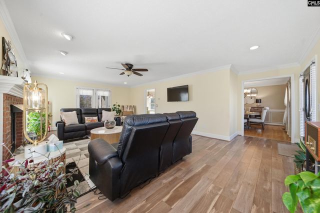 512 Hallsborough Drive, West Columbia, SC 29170