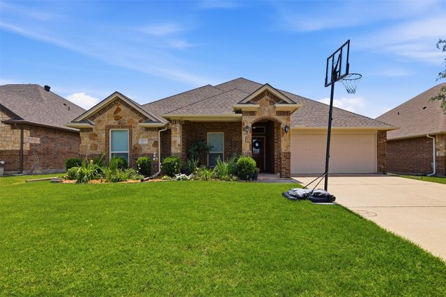 317 Delaware Street, Burleson, TX 76028
