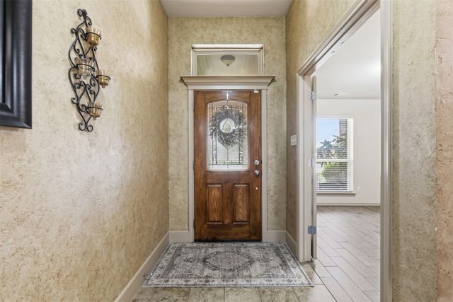 317 Delaware Street, Burleson, TX 76028