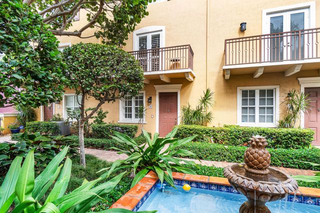 65 SE 5th Avenue B, Delray Beach, FL 33483