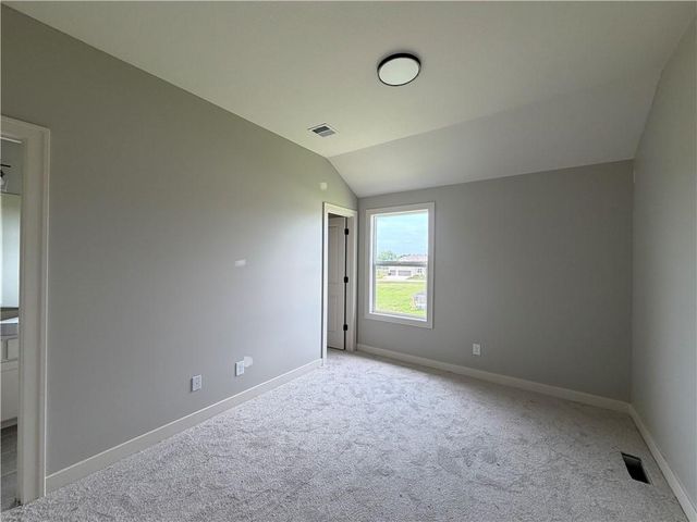 16978 S Brentwood Street, Olathe, KS 66062