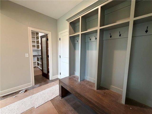 16978 S Brentwood Street, Olathe, KS 66062