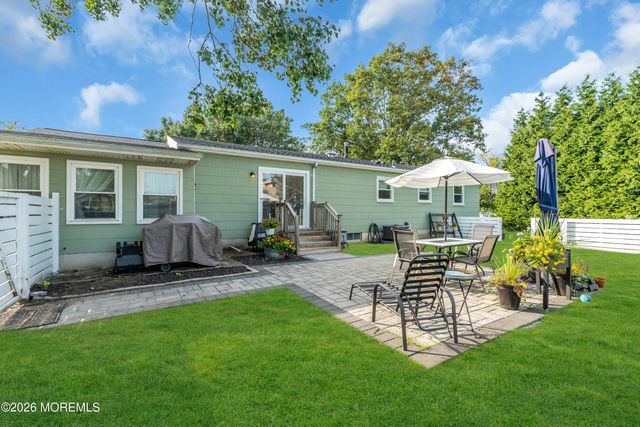 1172 Avrum Drive, Toms River, NJ 08753