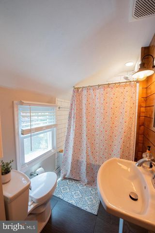 206 MEADIA AVE, Lancaster, PA 17602