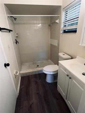 607 23RD AVENUE E, Bradenton, FL 34208