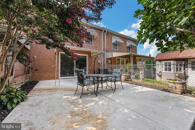 4221 CHALFONT PL, Philadelphia, PA 19154