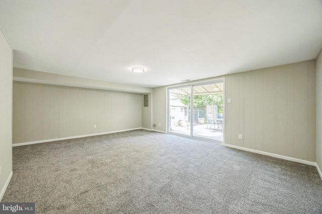4221 CHALFONT PL, Philadelphia, PA 19154