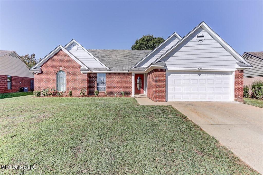 6643 Timber Point Circle, Horn Lake, MS 38637