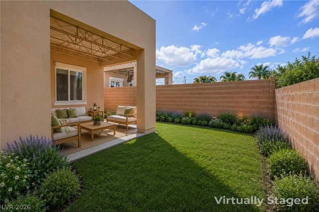 5603 Deer Creek Falls Court, Las Vegas, NV 89118
