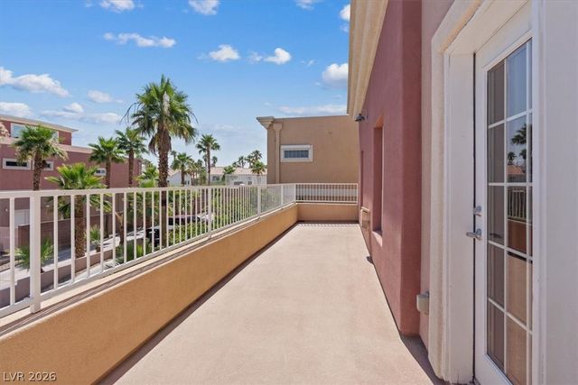 5603 Deer Creek Falls Court, Las Vegas, NV 89118