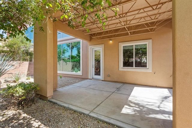 5603 Deer Creek Falls Court, Las Vegas, NV 89118