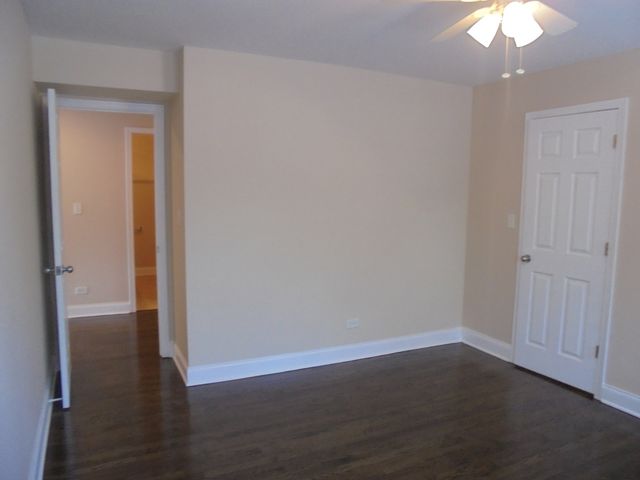 1711 W Jarvis Avenue 102, Chicago, IL 60626