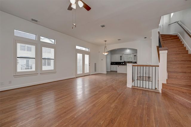 5410 Rose Street, Houston, TX 77007