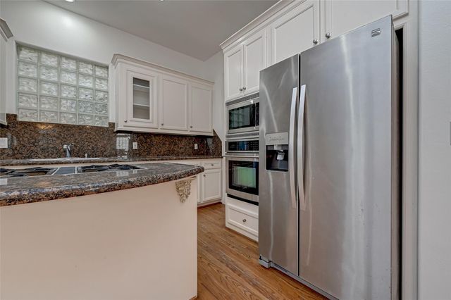 5410 Rose Street, Houston, TX 77007