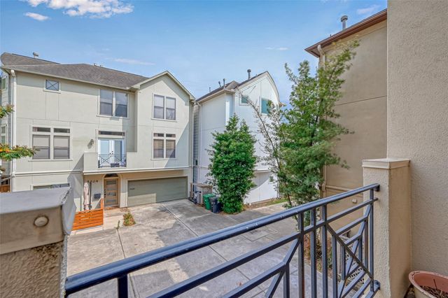 5410 Rose Street, Houston, TX 77007