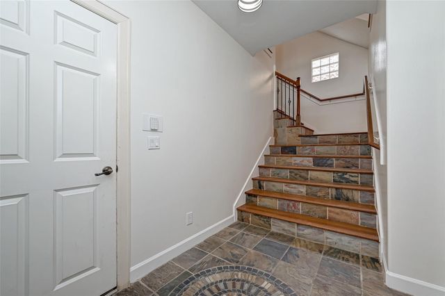 5410 Rose Street, Houston, TX 77007