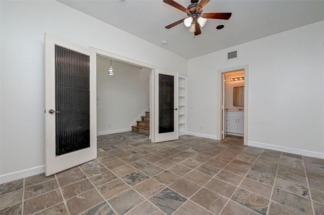 5410 Rose Street, Houston, TX 77007