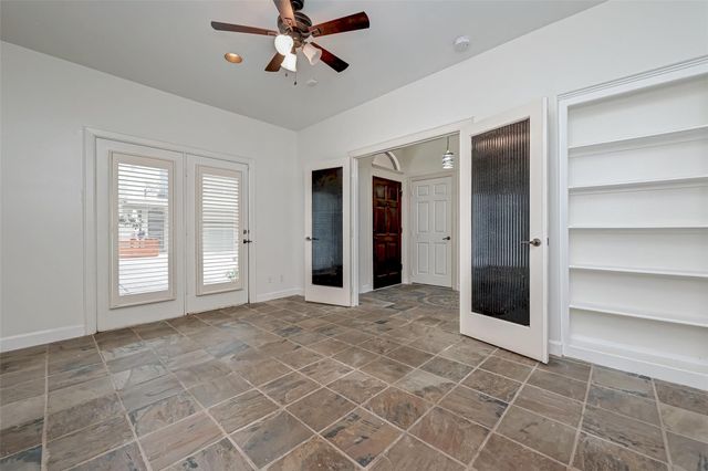 5410 Rose Street, Houston, TX 77007