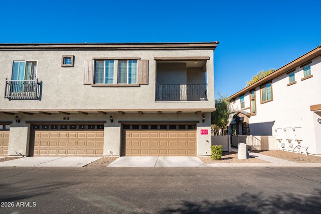 2750 S VOYAGER Drive 101, Gilbert, AZ 85295