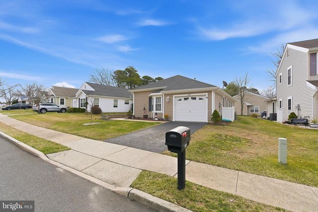 147 PINE OAK BLVD, Barnegat, NJ 08005