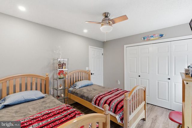 147 PINE OAK BLVD, Barnegat, NJ 08005