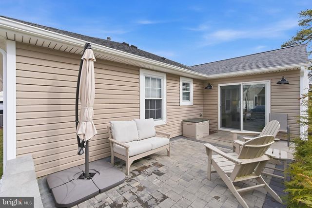 147 PINE OAK BLVD, Barnegat, NJ 08005