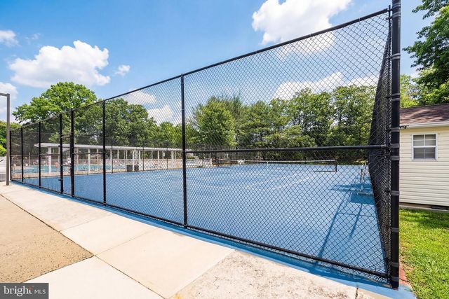 147 PINE OAK BLVD, Barnegat, NJ 08005