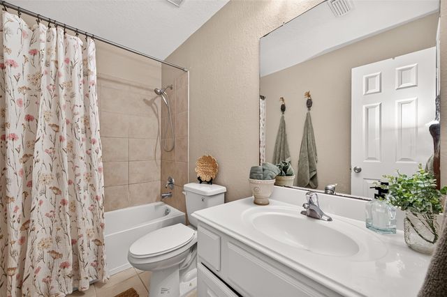 4326 Countryoaks Court, Spring, TX 77388