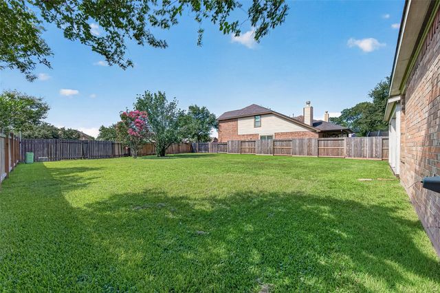 4326 Countryoaks Court, Spring, TX 77388
