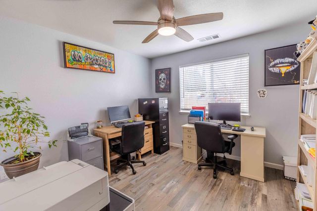 928 Alamo Ave, Modesto, CA 95351