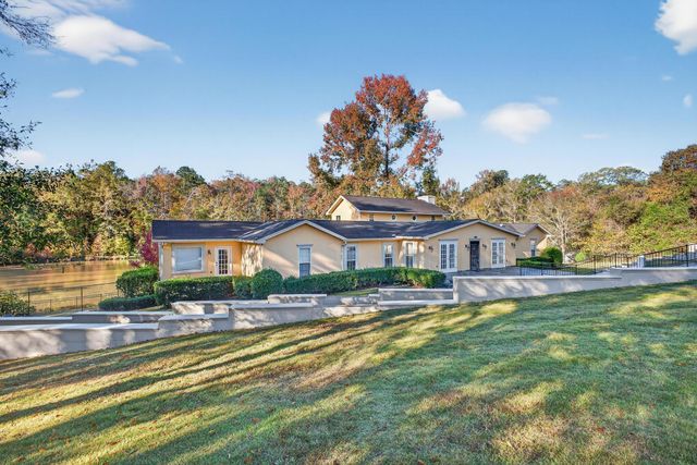 2362 Pineridge Drive, Appling, GA 30802