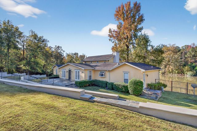 2362 Pineridge Drive, Appling, GA 30802