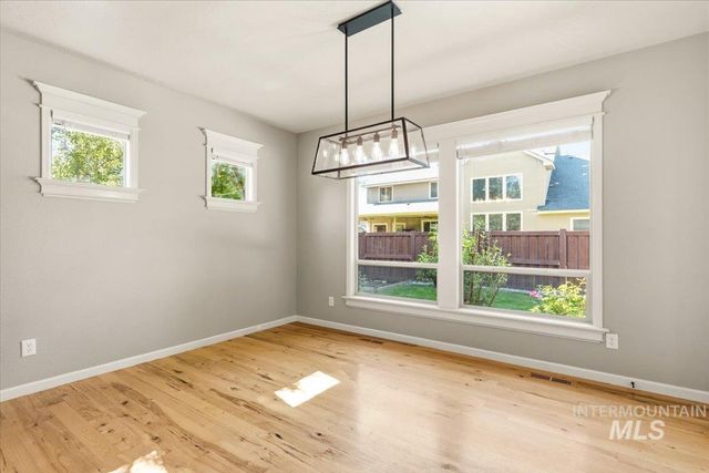 811 E Silver Torch, Meridian, ID 83646