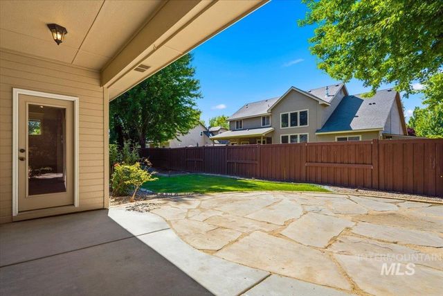 811 E Silver Torch, Meridian, ID 83646