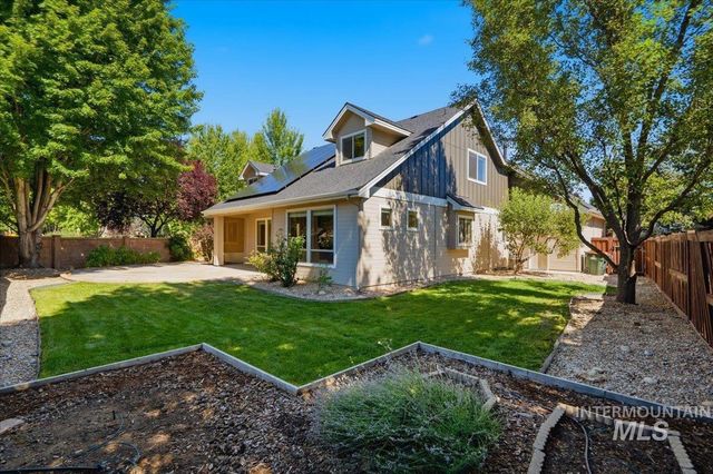 811 E Silver Torch, Meridian, ID 83646