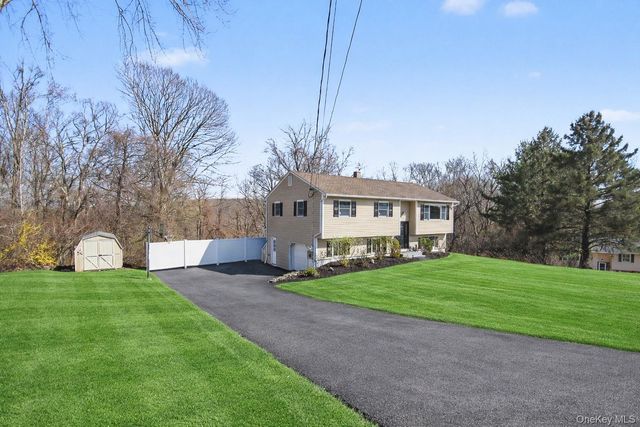11 Richard Road, Mahopac, NY 10541