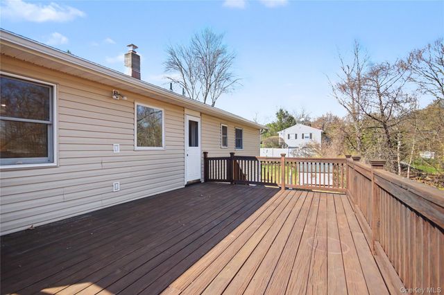 11 Richard Road, Mahopac, NY 10541