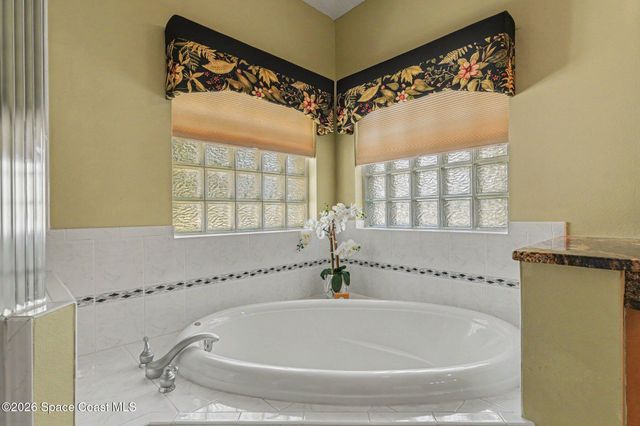 3170 Southern Oaks Drive, Merritt Island, FL 32952