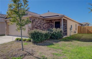 1436 Breanna LN, Kyle, TX 78640