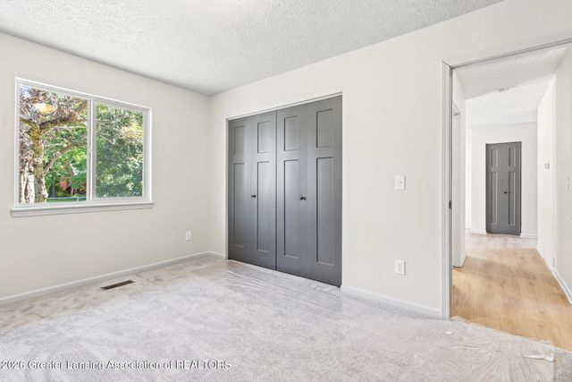 5111 Hughes Road, Lansing, MI 48911