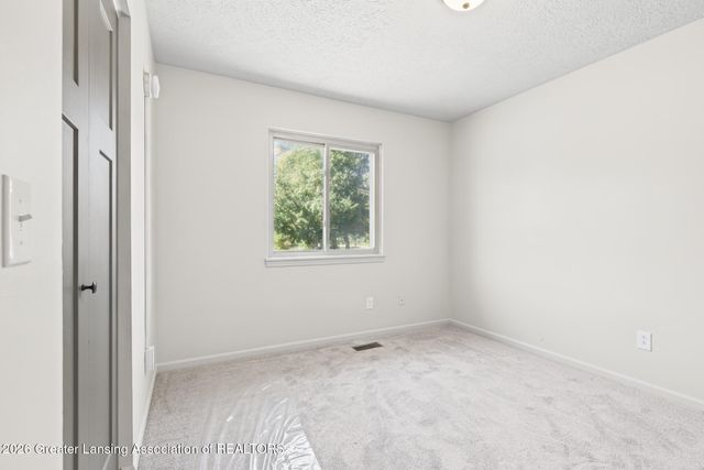 5111 Hughes Road, Lansing, MI 48911