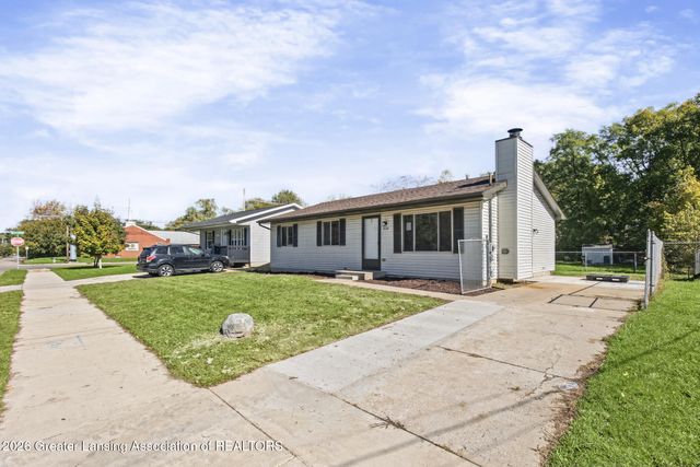 5111 Hughes Road, Lansing, MI 48911