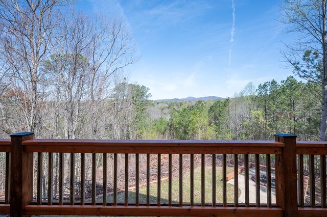14 Honeysuckle Way, Ellijay, GA 30540
